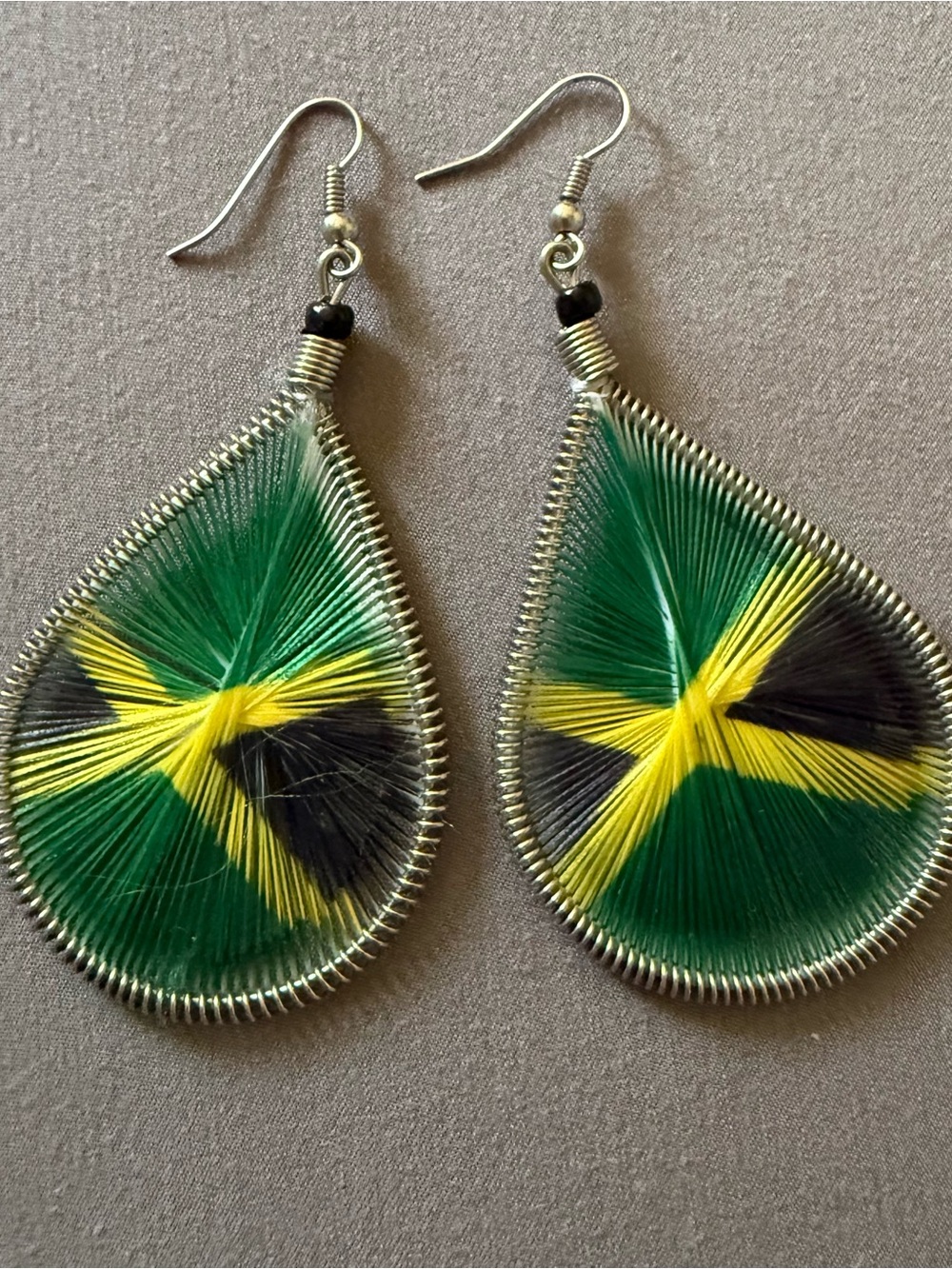 Jamaican Flag Thread Reggae Earrings NWOT